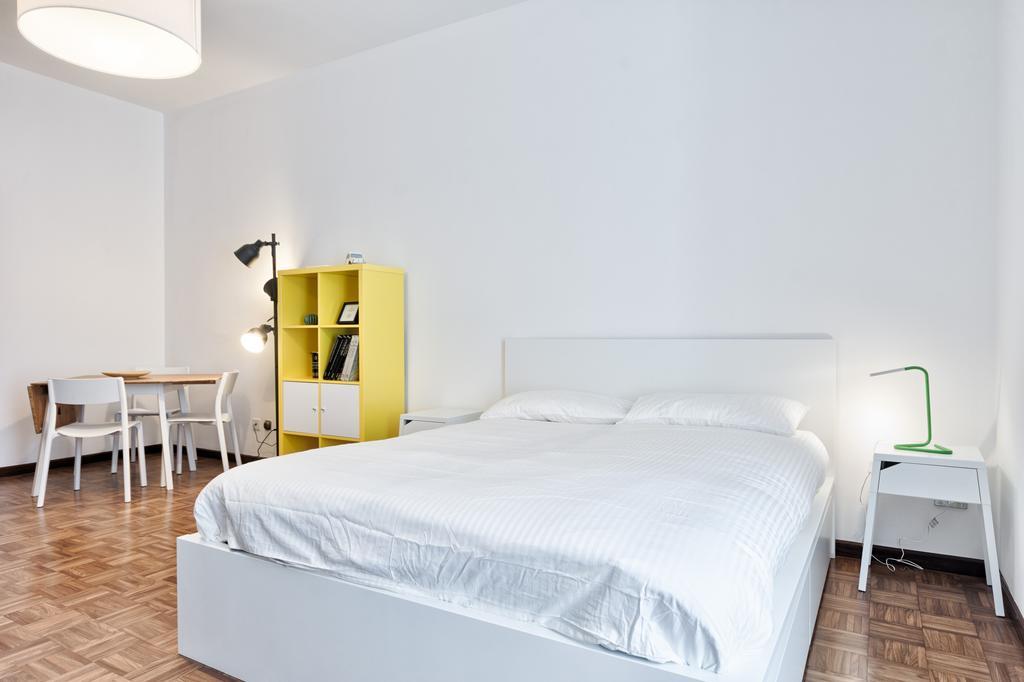 Porta Nuova Shiny Studio Flat Turin Room photo