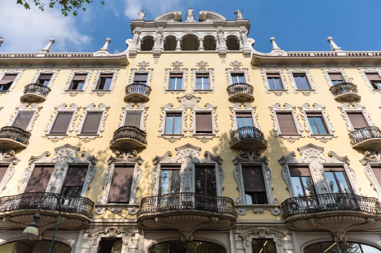 Porta Nuova Shiny Studio Flat Turin Exterior photo