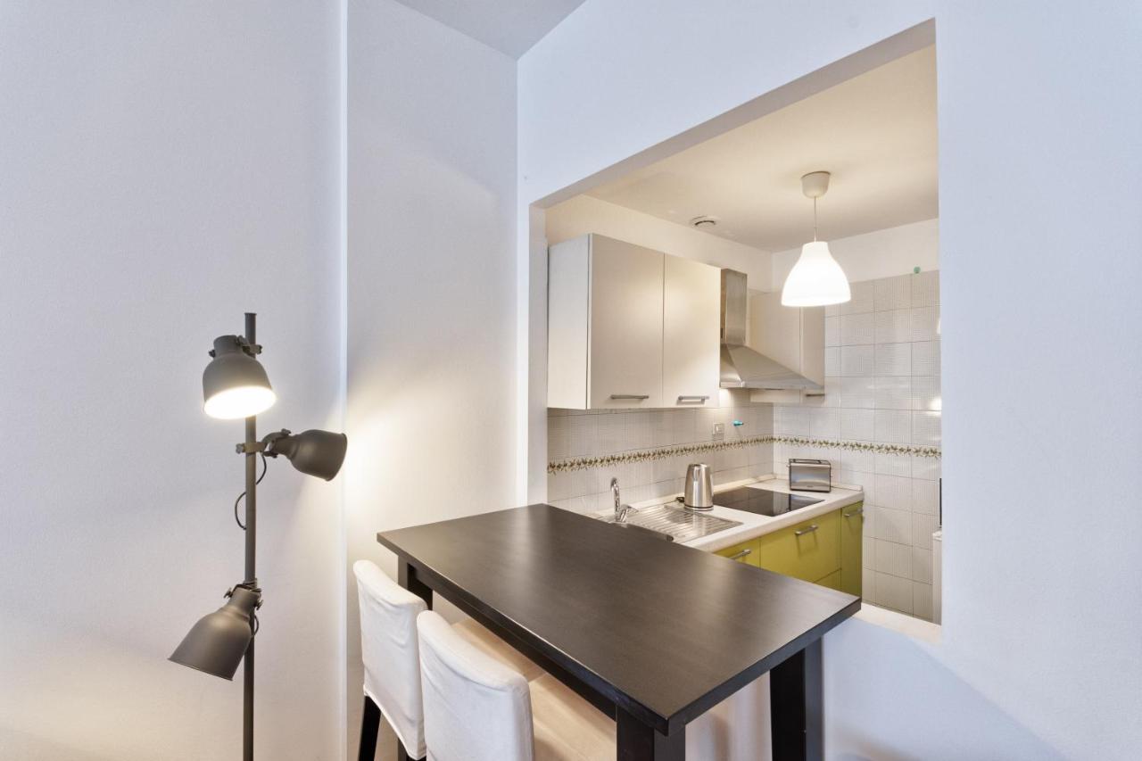 Porta Nuova Shiny Studio Flat Turin Exterior photo